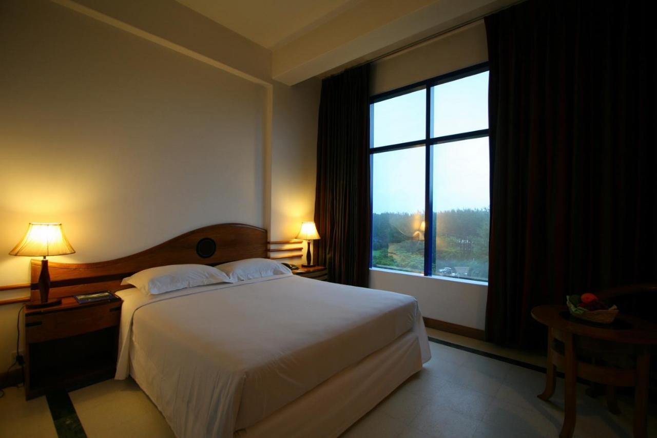 Seagull Hotel Ltd ค็อกเซสบาซาร์ ภายนอก รูปภาพ